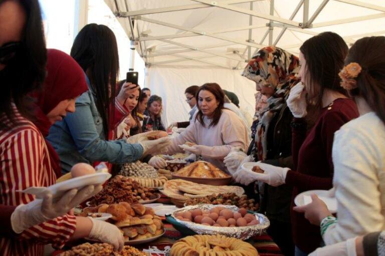 Las mujeres de la Asociación Rusadir 21 prepararon una degustación