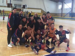 Los de Antonio Cereño festejando el triunfo