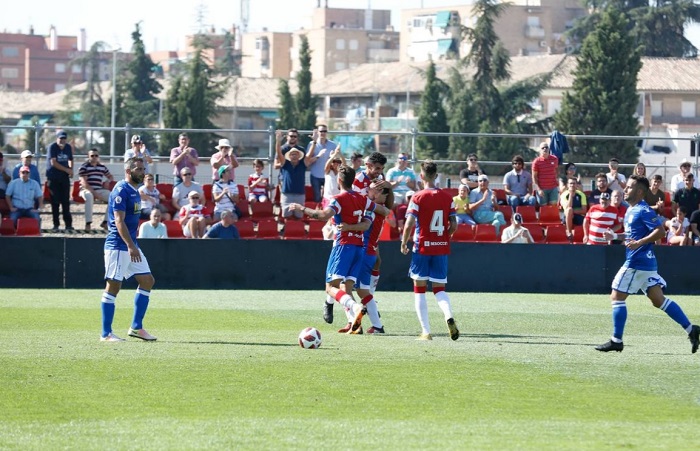 La U.D. Melilla cayó derrotada en la primera vuelta en su visita a tierras nazaríes por un contundente 5-1