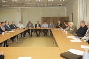 En la foto, una de las reuniones de SODEMEL