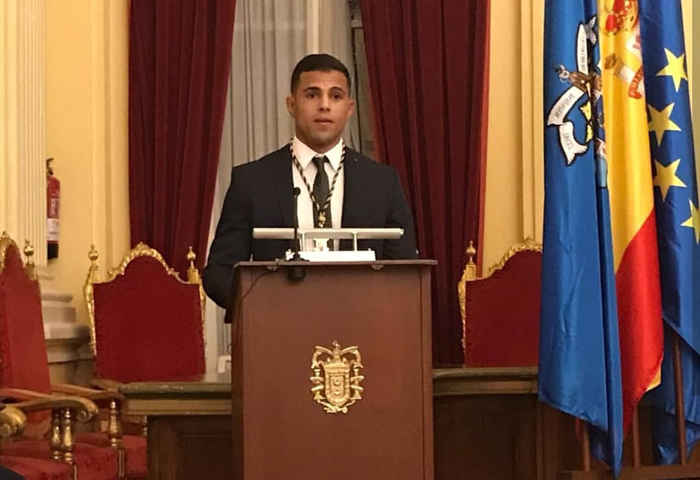 Yusef Abdeselam recibió el pasado año la Medalla de Oro de la Ciudad Autónoma de Melilla