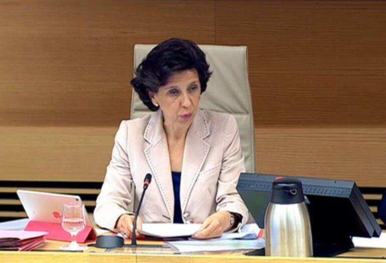 La presidenta del Tribunal de Cuentas, María José de la Fuente y de la Calle, compareció ayer en el Congreso de los Diputados