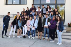 Un grupo de alumnos del IES Leopoldo Queipo visitó ayer la Delegación del Gobierno