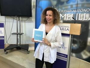 Isabel Moreno en la presentación de la guía