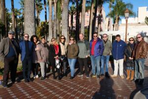 Los socialistas durante su visita al barrio del Hipódromo