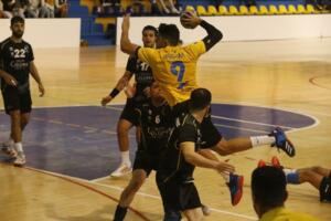 Brahim, en el partido ante el Balonmano Algeciras