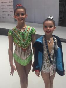 Adriana Montero y Chloe Potous