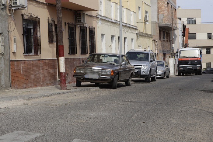 Ceuta y Melilla son las regiones con el parque automovilítico más antiguo de España