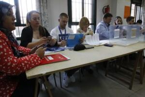 Cada mesa electoral contaba con un presidente y dos vocales, además de interventores