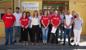 El PSOE local en su â€˜puerta a puertaâ€™