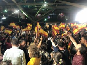 El PP cerró su campaña con un multitudinario acto en el Puerto Deportivo