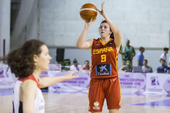 María Torreblanca, jugadora de la Selección Española de Baloncesto U19