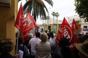 La sede de sindicatos de Melilla se llenó de miembros de UGT y de representantes del grupo socialista que celebraron el Primero de mayo