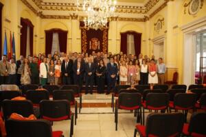 Imagen de los 73 decanos de las distintas Facultades de Ciencias Sociales de toda España