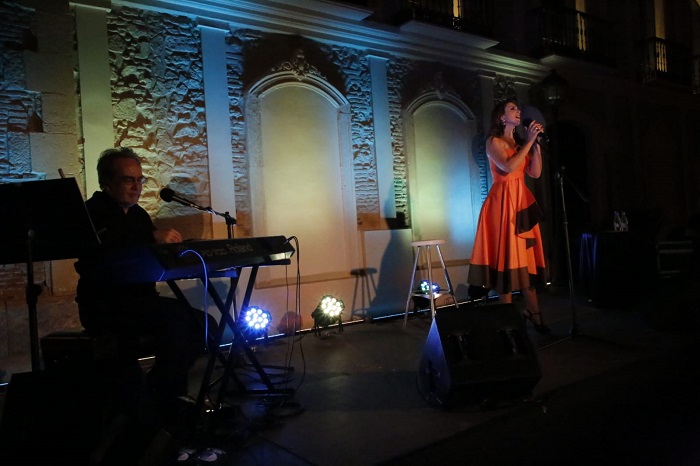 El concierto de la cantante Nuria Fergó en esta edición de ‘Música a la Luna’ en Melilla La Vieja