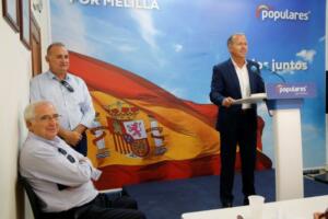 El secretario general del PP, Miguel Marín, en su comparecencia, a la que asistió Imbroda