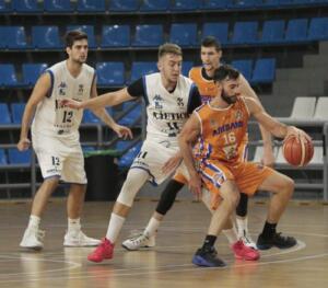 Se trata de un jugador muy completo, ya que aporta en todas las facetas del juego