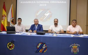 Imagen de la Mesa de la Asamblea de la Federación Melillense de Fútbol