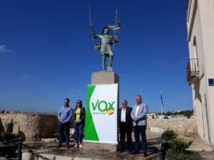 Los diputados de Vox en la Asamblea de Melilla, Jesús Delgado y Juan Carlos Escoz