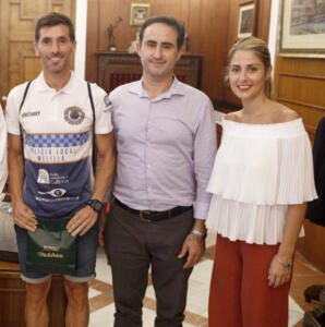 Luis Miguel Ruiz, junot al viceconsejero de Deportes, JalidSaid; y la consejera de Presidencia, Administraciones Públicas y Regeneración Democrática, Paula Villalobos