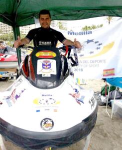 Pedro Pérez Vizcaíno, piloto melillense de motonáutica