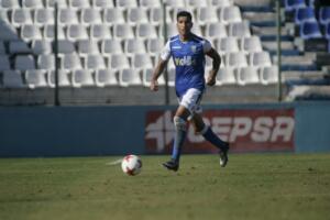 Mahanan, capitán de la plantilla de la U.D. Melilla, afronta su decimoquinta temporada en el equipo de su tierra