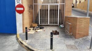 "El urinario público" cerca del Mercado Central