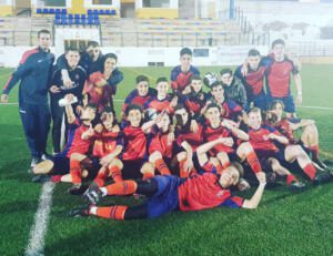 Los barcelonistas lograron el ascenso a la División de Honor, tras proclamarse campeones de la liga local el pasado curso