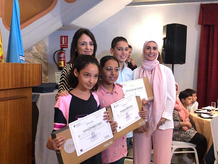 El ganador del concurso escolar fue Hayzam Chaouqui, la segunda galardonada fue Romaysa El-Handioui y el tercer lugar fue para Samia Mohand
