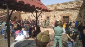 Los motoristas conociendo el Tercio Gran Capitán 1º de La Legión