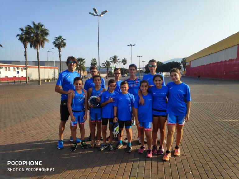 Equipo del Club Natación Melilla que participará en la cita malagueña