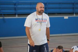 Ribas desveló las virtudes y los peligros de los guipuzcoanos, a través de la sección ‘La Pizarra’