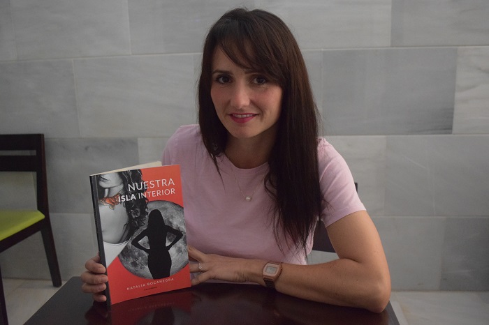 Natalia Bocanegra se estrena como escritora publicando su primer ejemplar sobre autoayuda