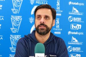 El entrenador melillense, ayer en rueda de prensa