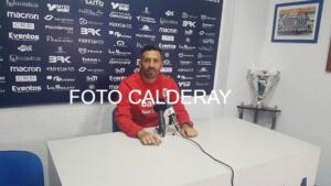 Manolo Herrero, entrenador de la U.D. Melilla, analiza la previa del encuentro