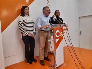De Castro y los candidatos de Melilla