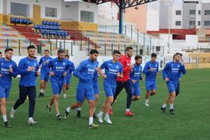 La plantilla llegó ayer de su desplazamiento a Oviedo y comenzó a entrenar