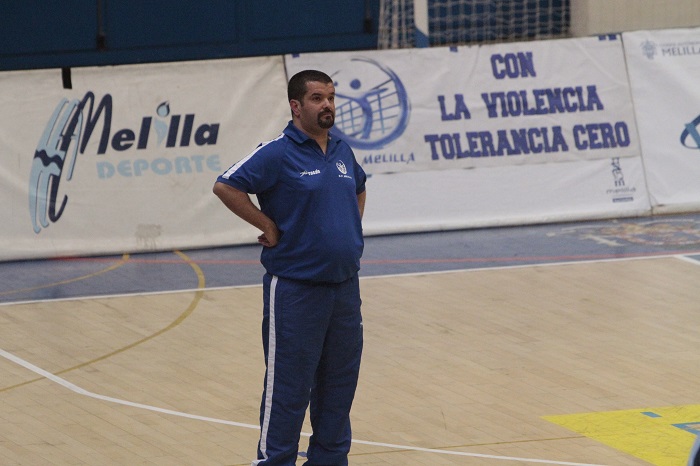 Salim Abdelkader, entrenador del Club Voleibol Melilla