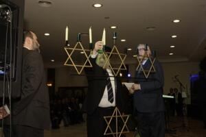 Encendido de las luces en el acto institucional de 2018