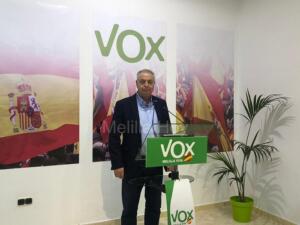 Jesús Delgado Aboy, presidente de Vox Melilla, ayer en rueda de prensa