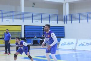 Jhonlenn Barreto, a la derecha de la imagen