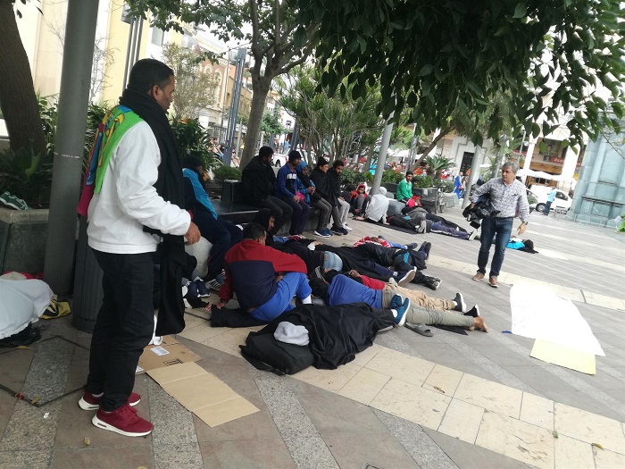 Concentración de inmigrantes en Ceuta