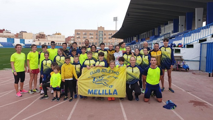 Componentes del Club Atlético Melilla que se desplazarán a tierras malagueñas