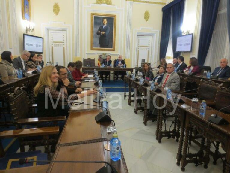 Pleno de la Asamblea celebrado ayer, en el que Vox sí estuvo esta vez representado por uno de sus diputados, Juan Carlos Escoz