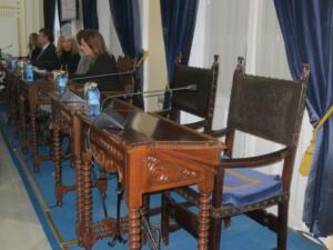 Los dos escaños de Vox en la Asamblea estuvieron vacíos