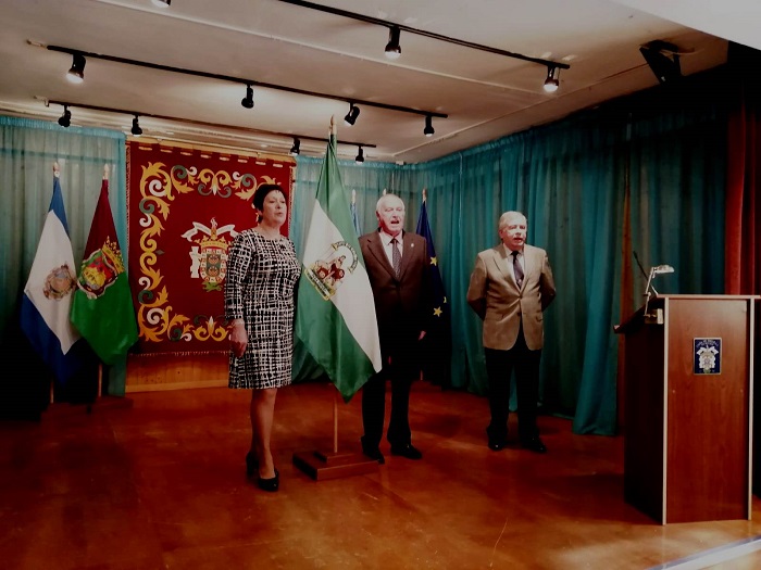 Homenaje a la bandera de Andalucía