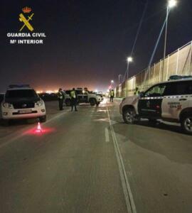 Uno de los controles de la Guardia Civil en el perímetro fronterizo