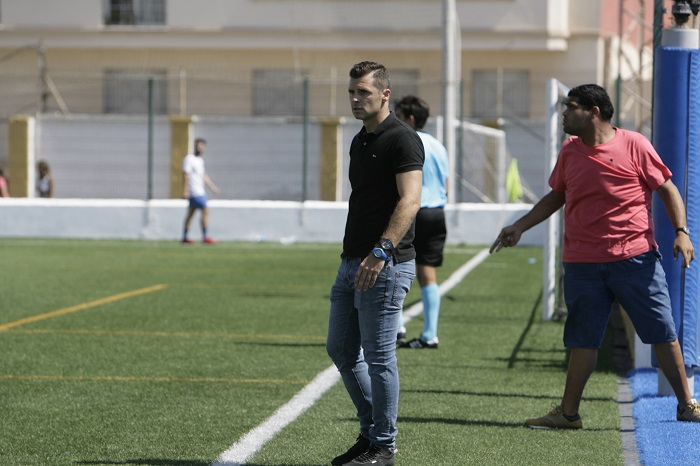 Nacho Aznar tomaba las riendas del Melilla C.D. en la cuarta jornada del campeonato liguero
