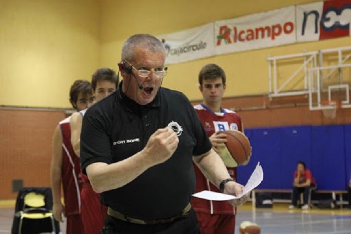 Josep Bordas es entrenador superior de baloncesto e histórico de este deporte formativo español