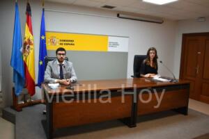 El consejero de Salud Pública, Mohamed Mohamed Mohand, y la delegada del Gobierno, Sabrina Moh, ayer en rueda de prensa